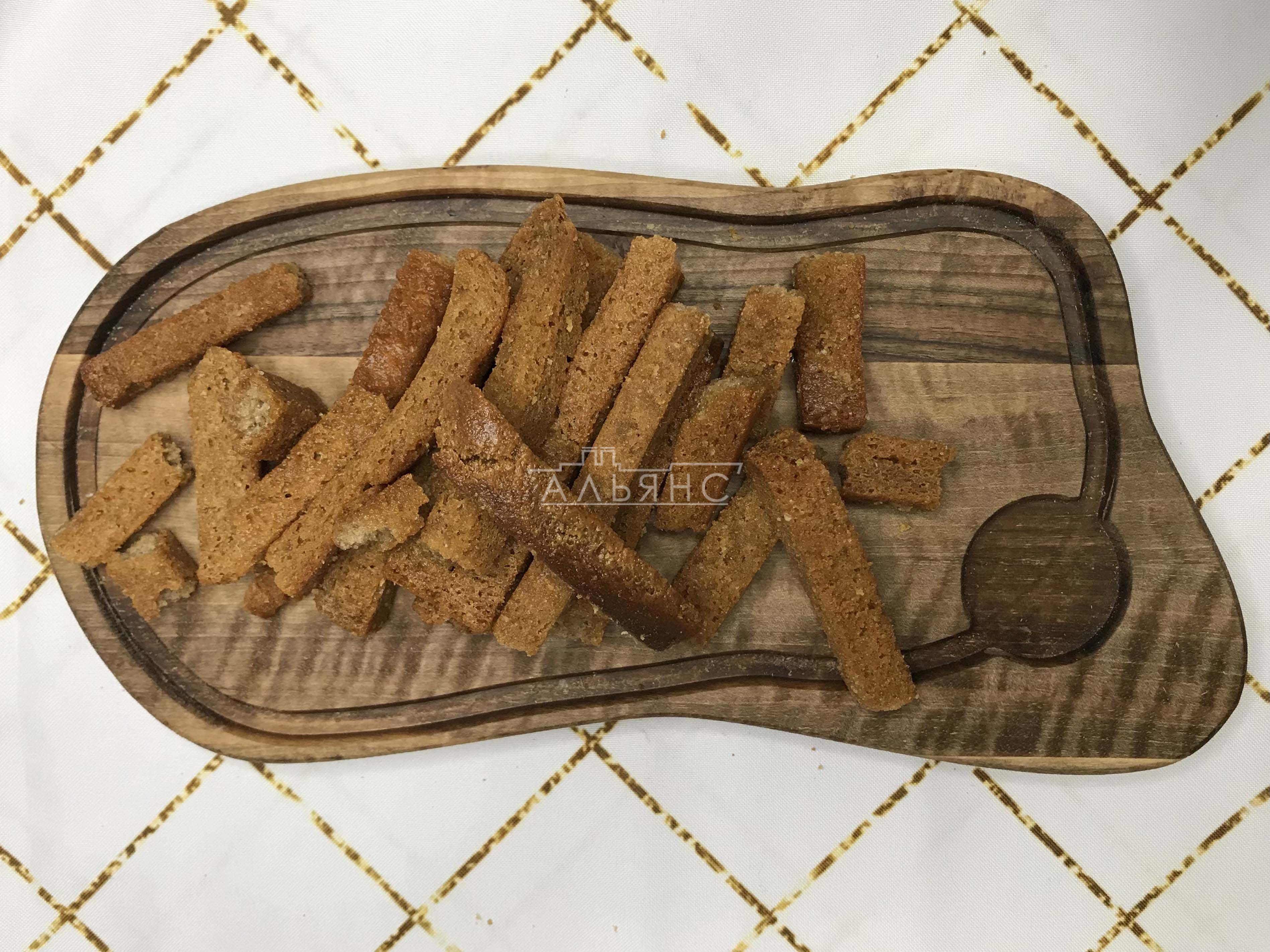 Деревенские гренки с чесноком в Абакане