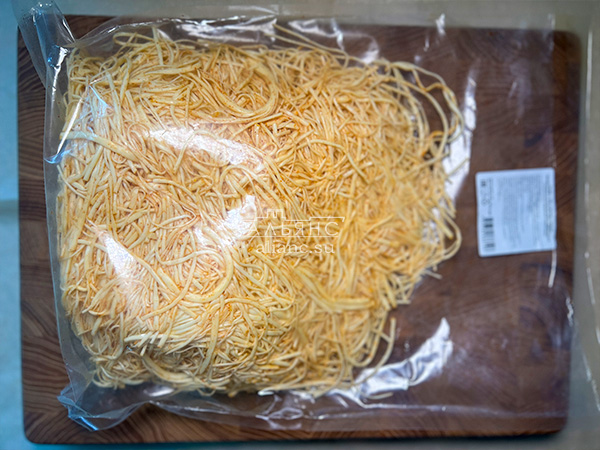 Сырный продукт ФЕРМЕРСКИЙ паутинка с паприкой в Абакане